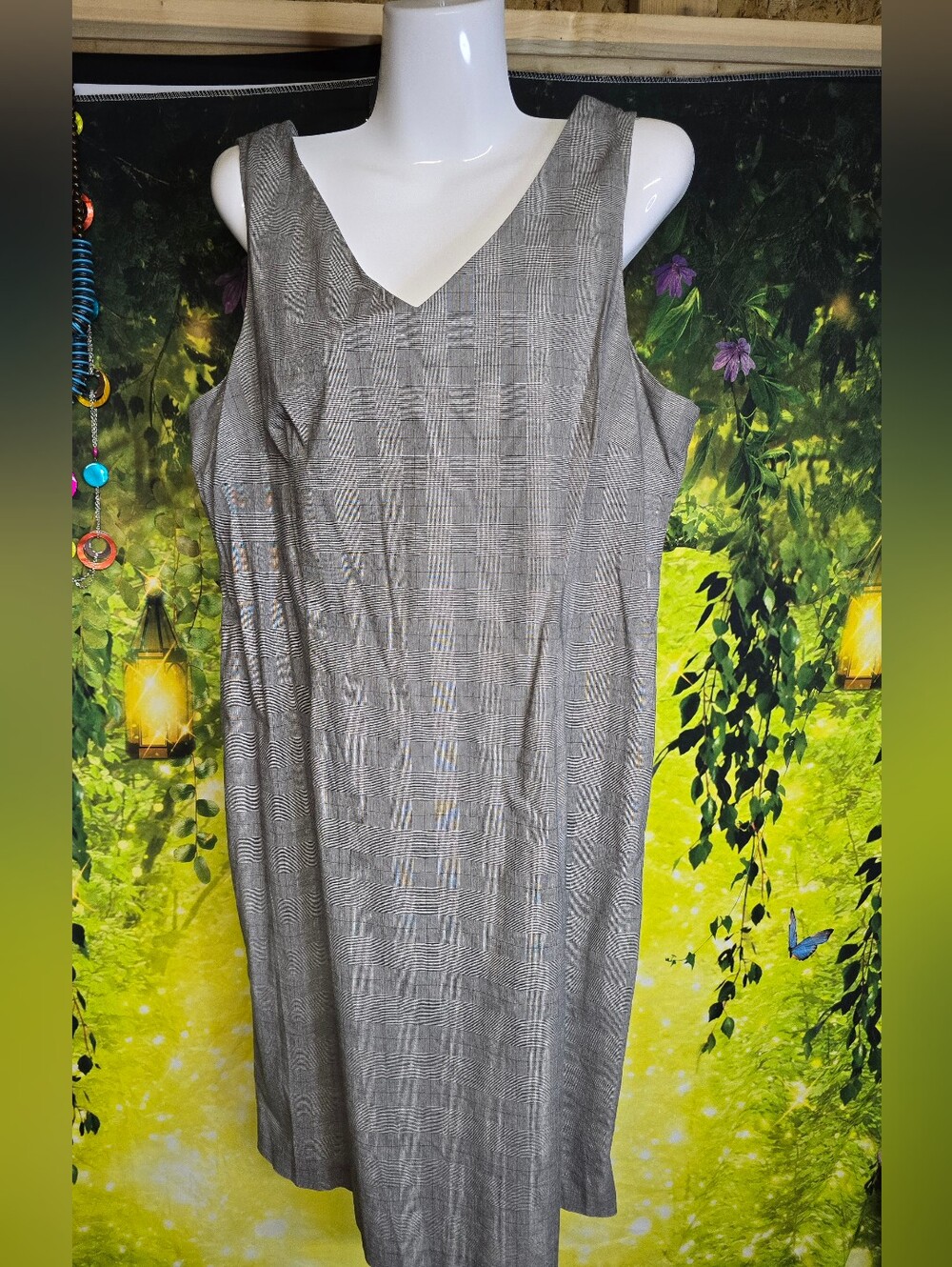 #124 Evan Picone Gray Plaid Sheath Dress